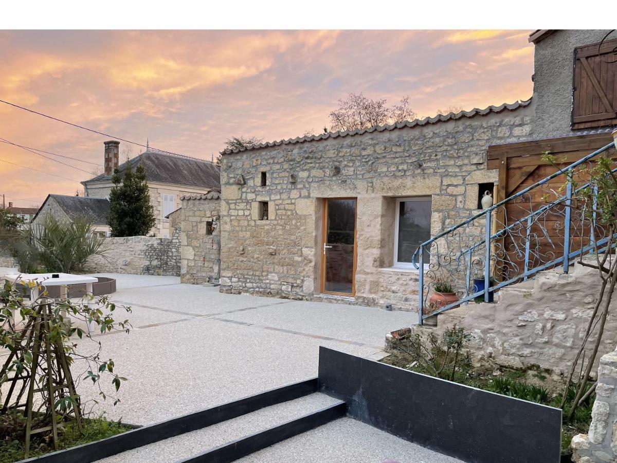 Bed and Breakfast Le Perchoir Nocturne Payre-sur-Vendee Exterior foto